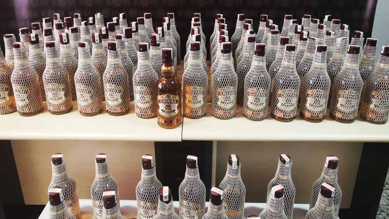100 şişe sahte bandrollü alkol ele geçirildi