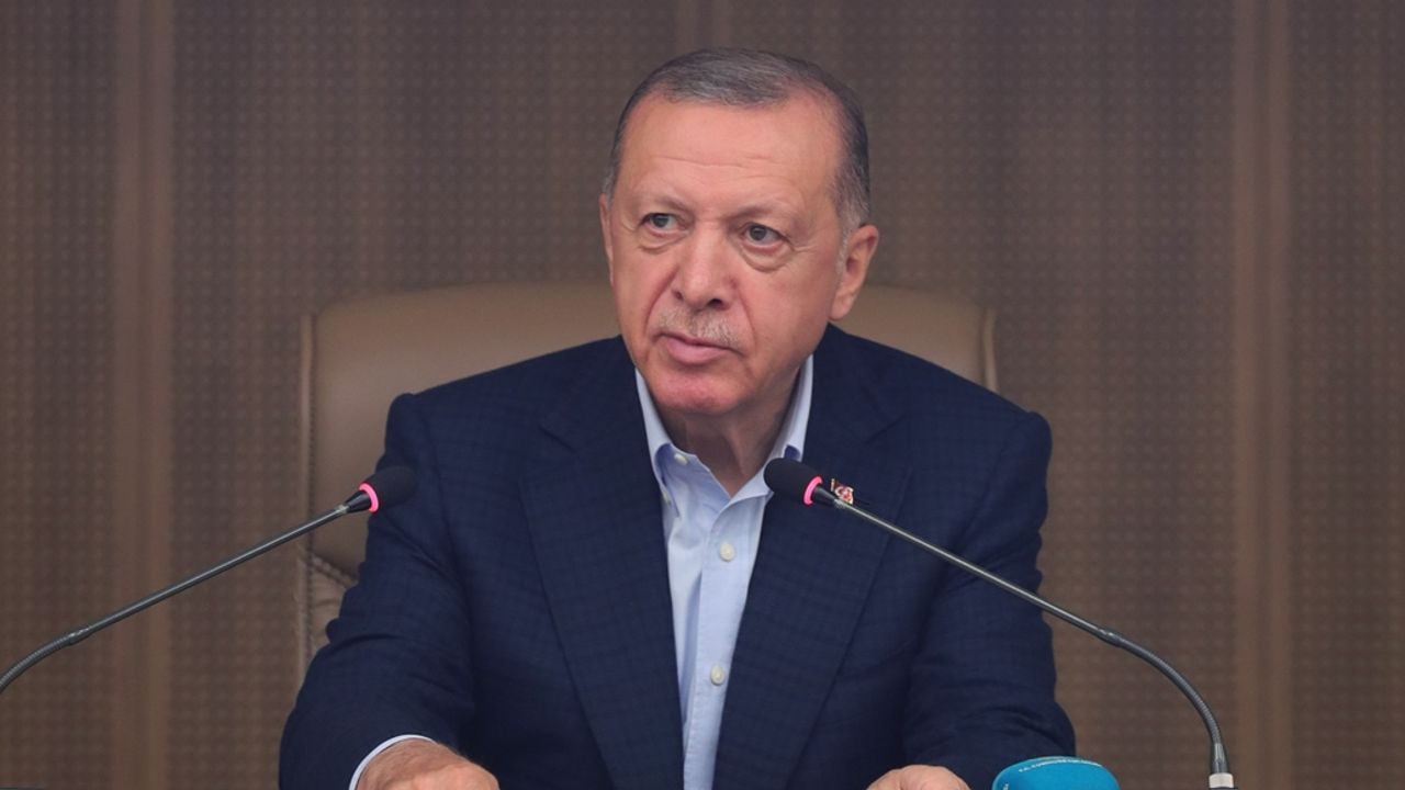 Erdoğan: "Vatandaşı kira öder gibi taksitlerle ev sahibi yapacağız"
