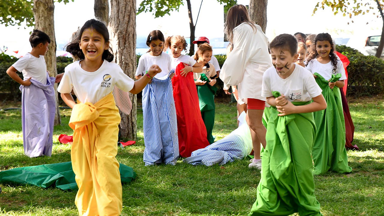 Eskişehir’de çocuklar sağlıklı aktivitelerle çok eğlendi
