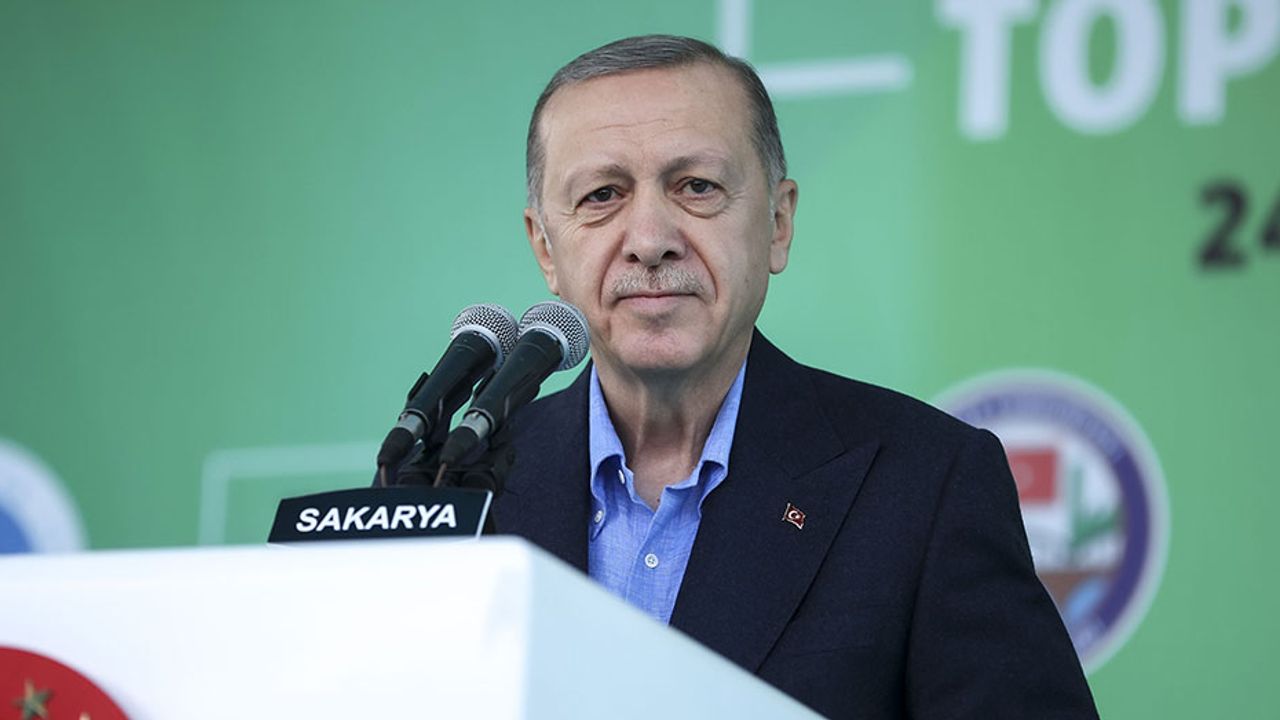 Erdoğan: "Nefeslerini bizim projemize çamur atmak için harcıyorlar"