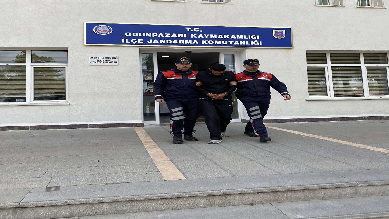 Eskişehir'de hırsızlık yapan 3 şüpheli tutuklandı
