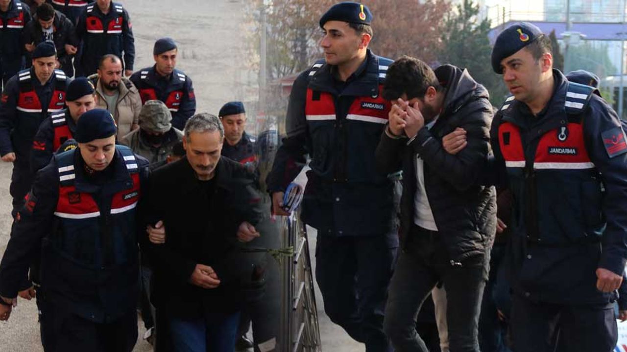 Eskişehir’de 100 milyon TL’lik kablo hırsızlığı; 20 kişi gözaltında!