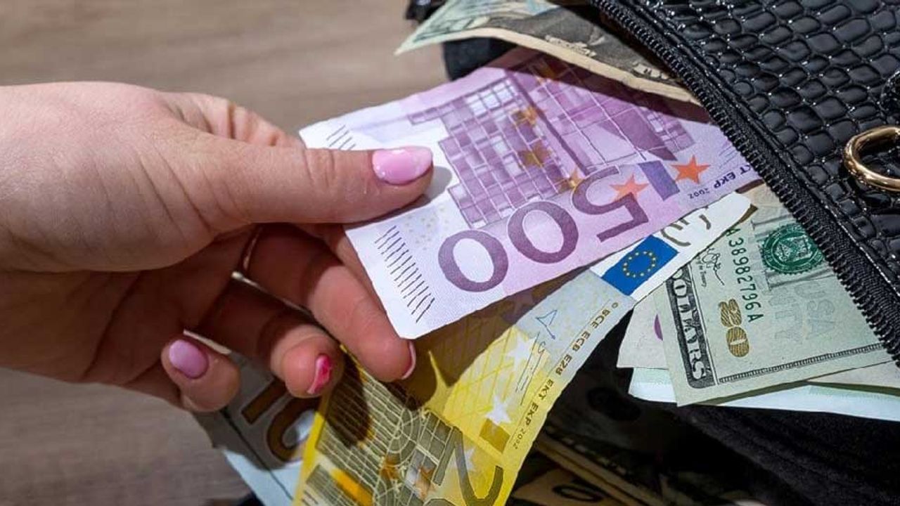 Dolar ve Euro ne kadar oldu? Güncel döviz kurları (18 Aralık 2022)