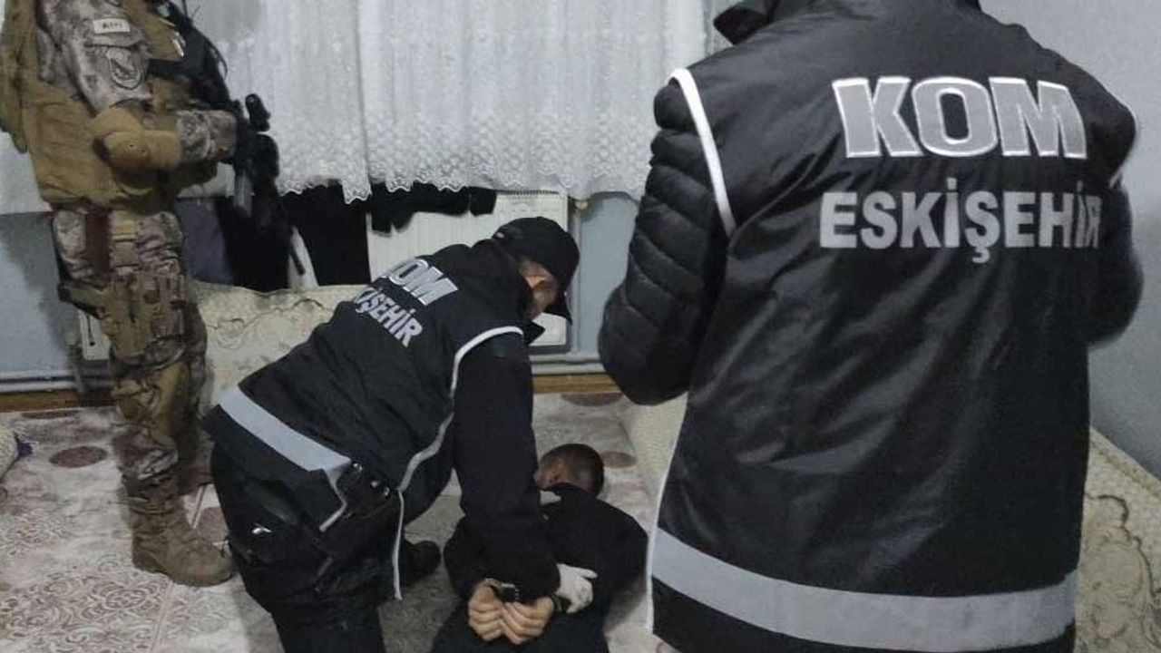 Süleyman Soylu duyurmuştu; Eskişehir'de 30 kişi yakalandı!