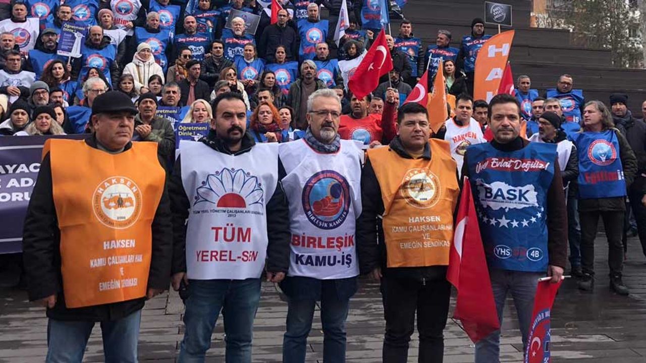 Kamu çalışanları Eskişehir'de ses yükseltti; "Derhal geri çekilmeli!"