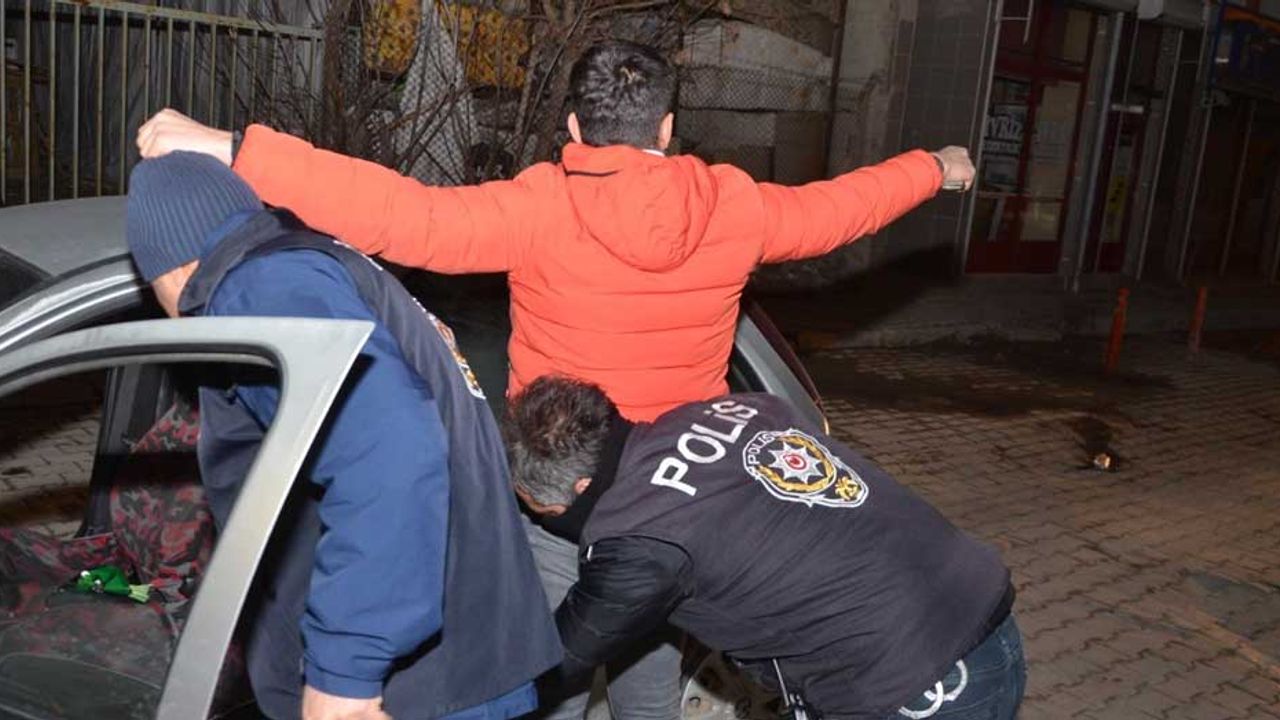 Eskişehir'de 16 ayrı mahallede denetim yapıldı; Binlerce lira ceza kesildi!