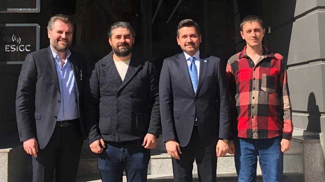 İYİ Parti Milletvekili aday adayı Melih Aydın'dan Eskisehirhaber.com'a ziyaret