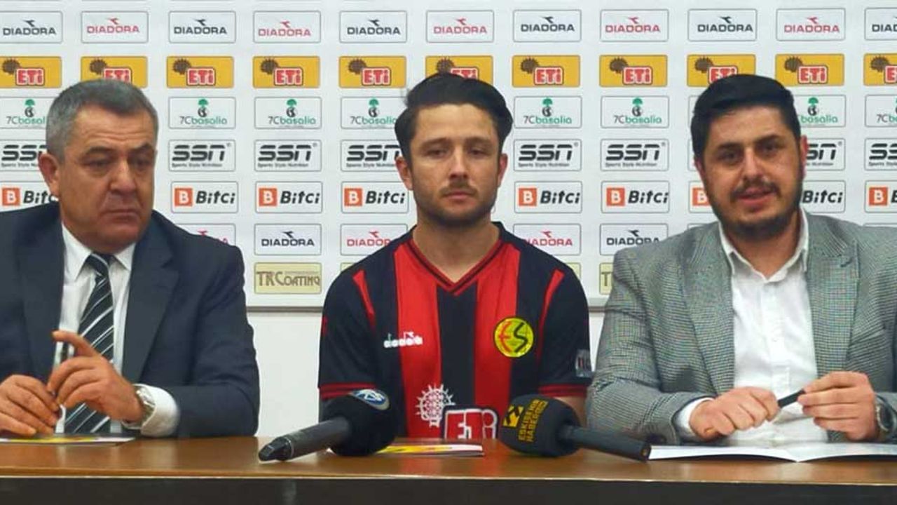 Eskişehirspor'da o transferin masraflarını Sinan Özeçoğlu üstlendi