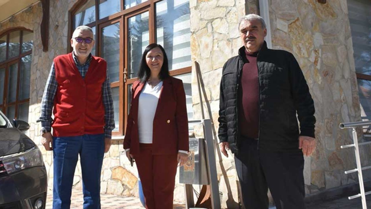 İnönü Belediye Başkanı Kadir Bozkurt'un Bilecik'ten misafirleri vardı