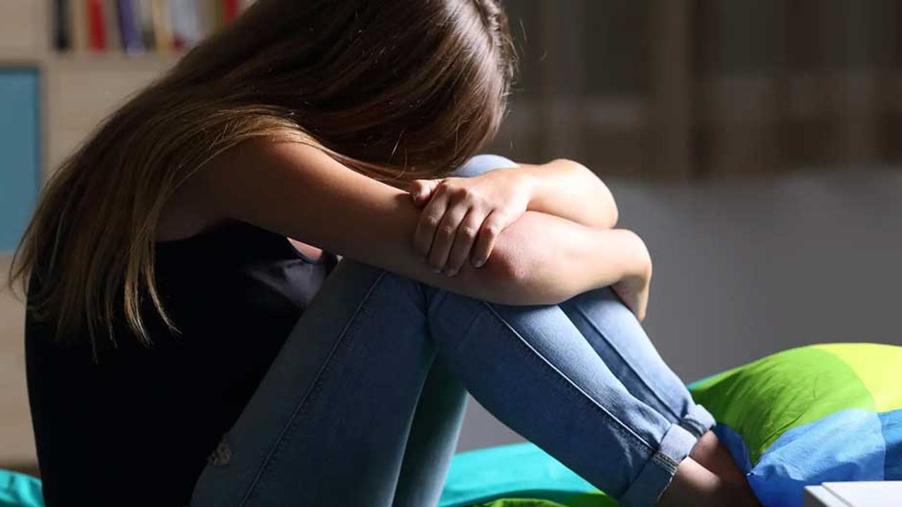 14 yaşındaki kız çocuğunu alkol içirip cinsel istismarda bulundu!