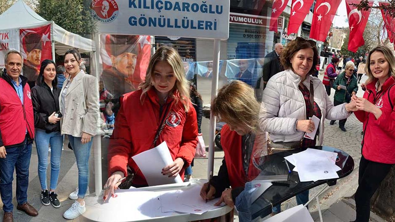 Eskişehir'deki Kılıçdaroğlu Gönüllüleri: "Bu seçimden zaferle çıkacağız"