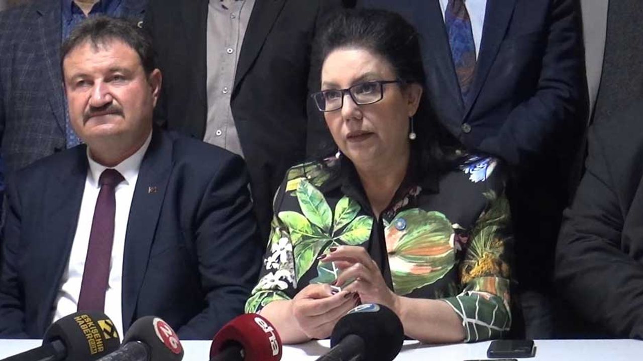 İYİ Parti Eskişehir İl Başkanı Emine Edizgil: "Eskişehir’i sallayacak sonuçlar alacağız"