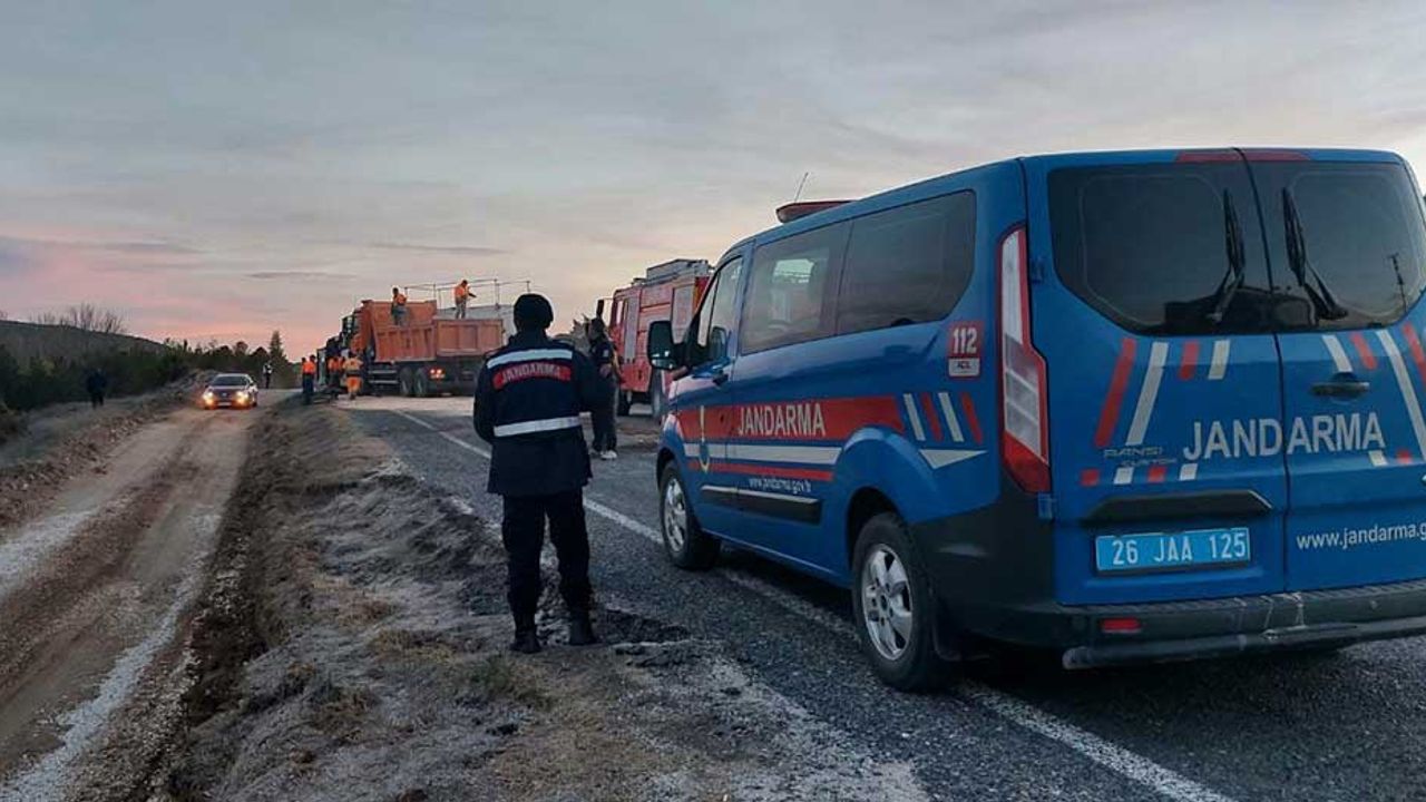 Eskişehir - Seyitgazi yolunda trafik kazası; Ölüm yolunda bir kaza daha!