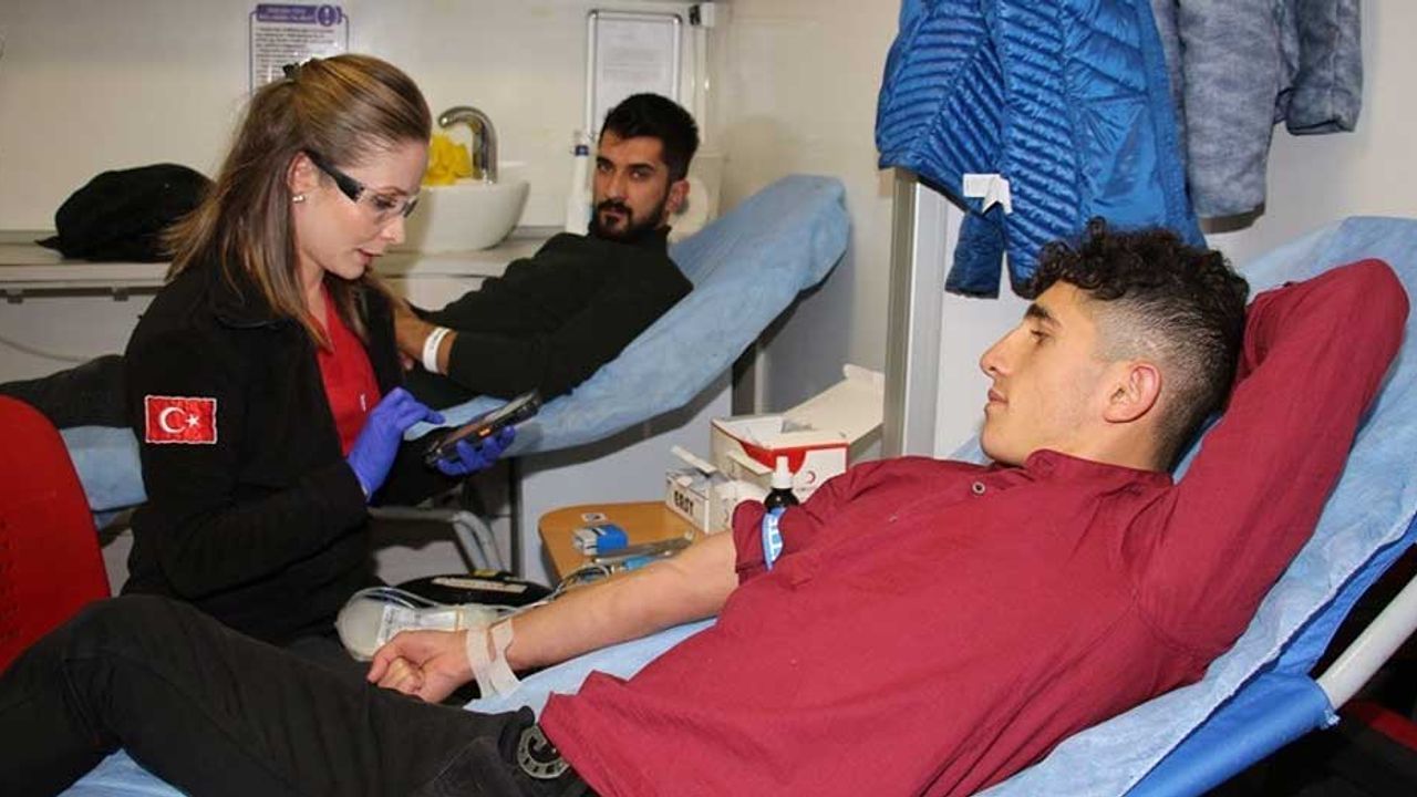 Stoklar kritik seviyeye geldi: Kızılay'dan kan bağışı çağrısı!
