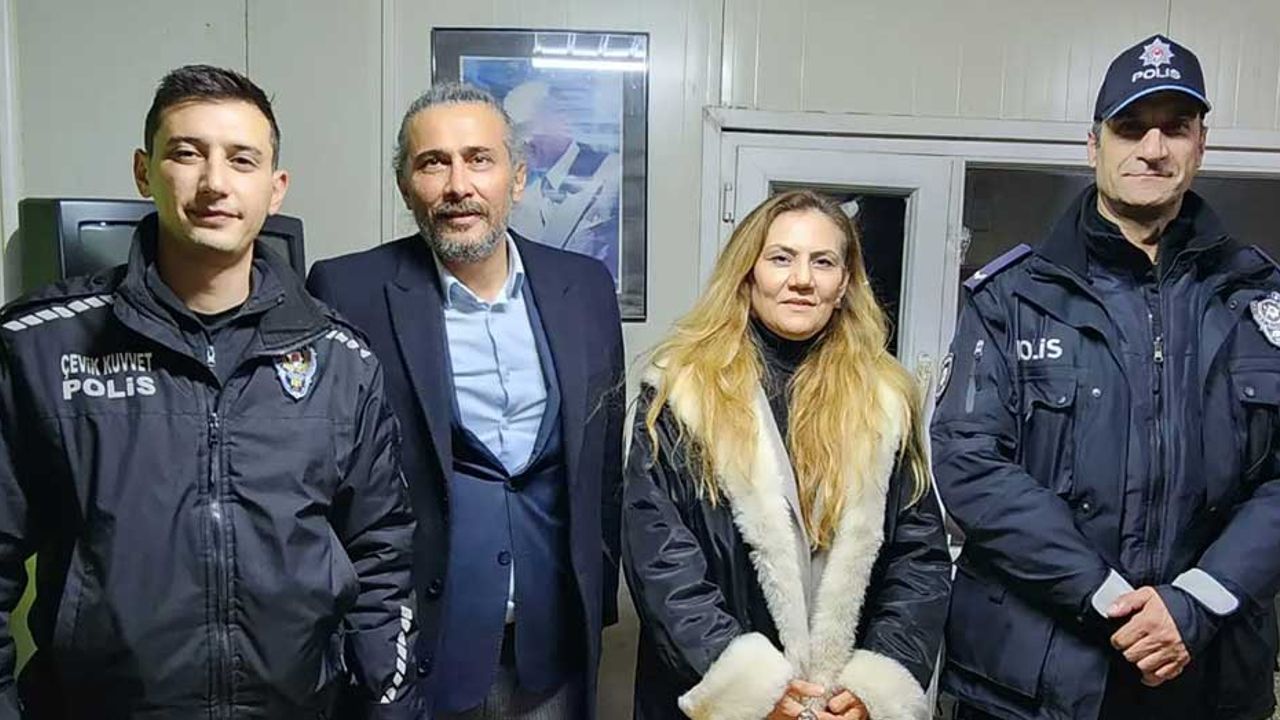 MHP'li milletvekili adayı Leman Sivri polisleri ziyaret etti