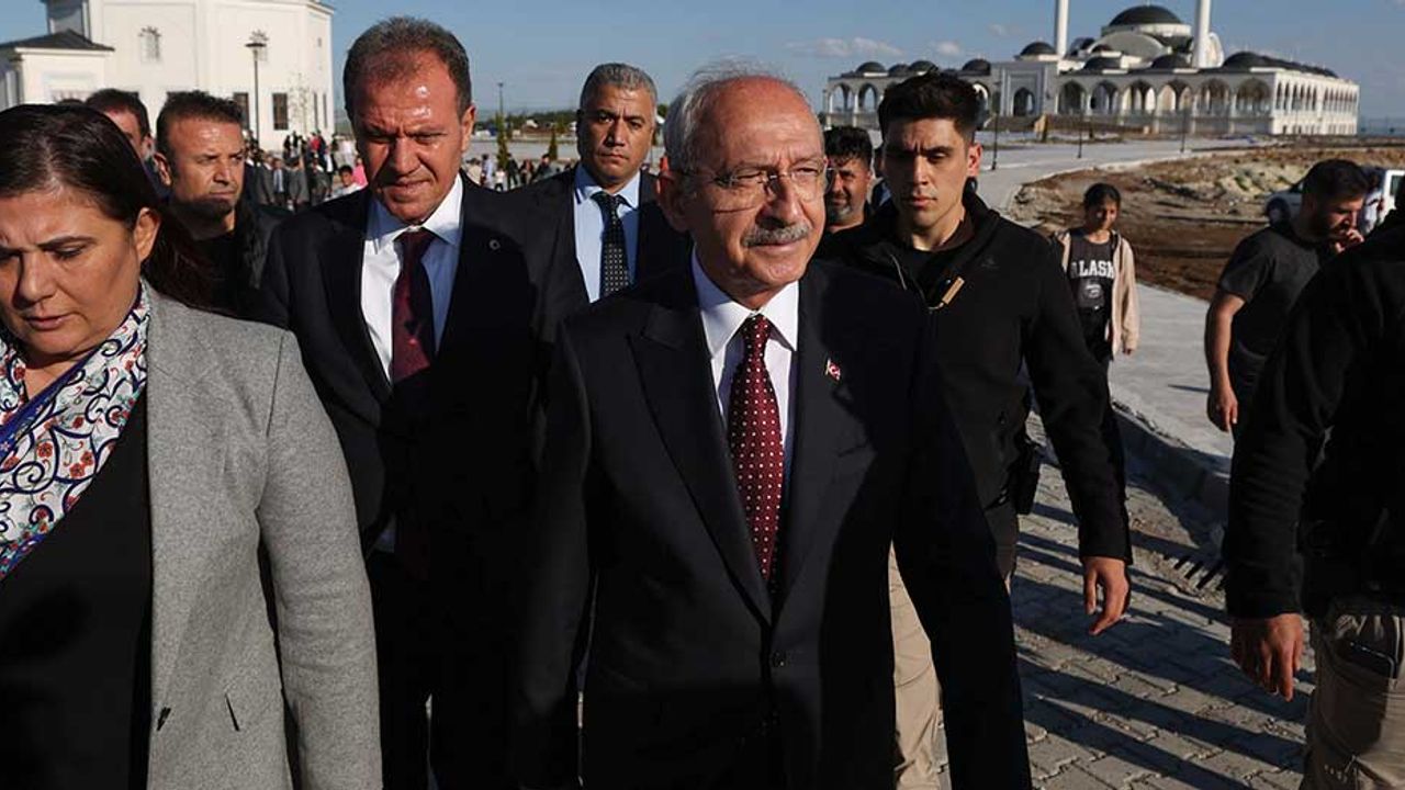 Kemal Kılıçdaroğlu: "O 418 milyar gençlerimizin geleceğidir"