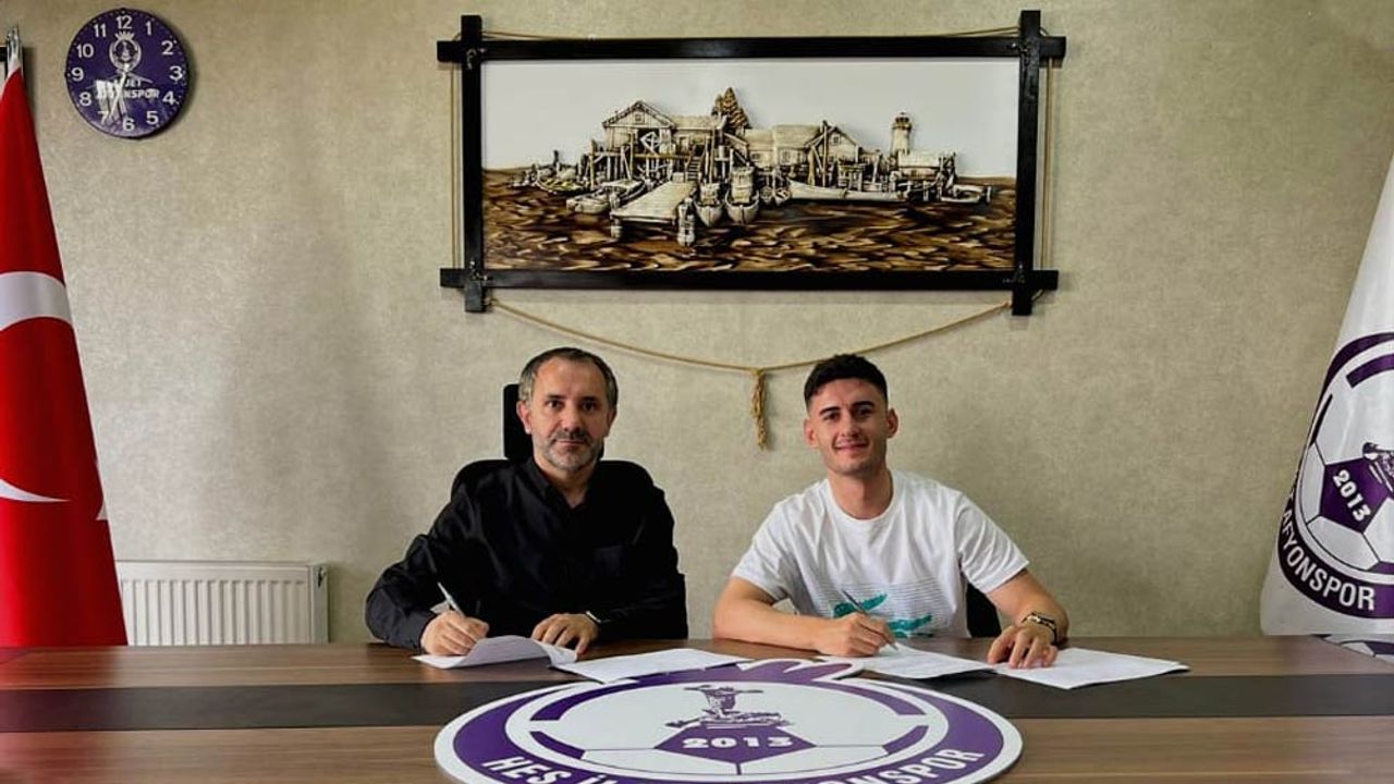 Eskişehirspor'dan ayrılan Tolga Yakut'un yeni takımı belli oldu!