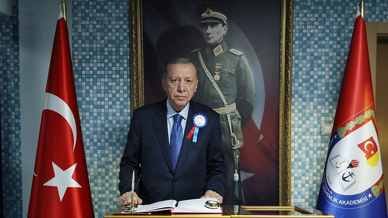 Cumhurbaşkanı Erdoğan: "Gazi Mustafa Kemal’i minnetle yad ediyorum"