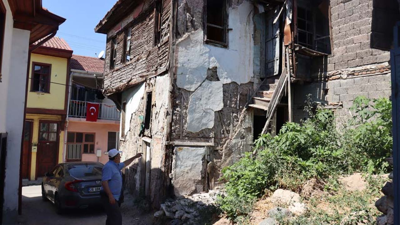 Belediyeler daha neyi bekliyor; Eskişehir'de hemen hemen herkes şikayetçi!