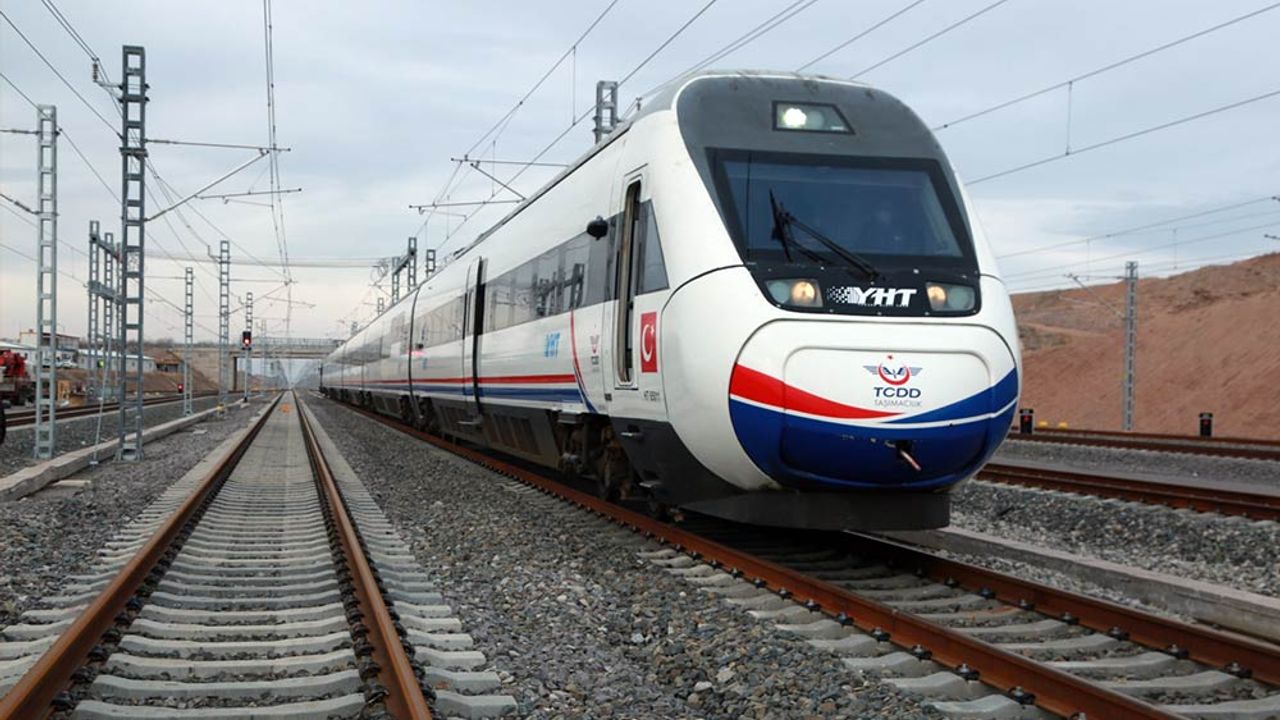 Hızlı tren kullananlar dikkat; Eskişehir’de 2 sefer saati kaldırıldı!