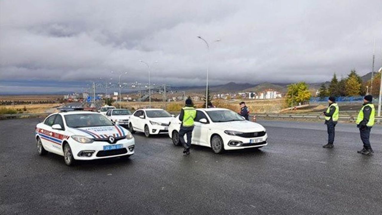 Eskişehir’de dev trafik denetimi; Binlerce lira ceza kesildi!