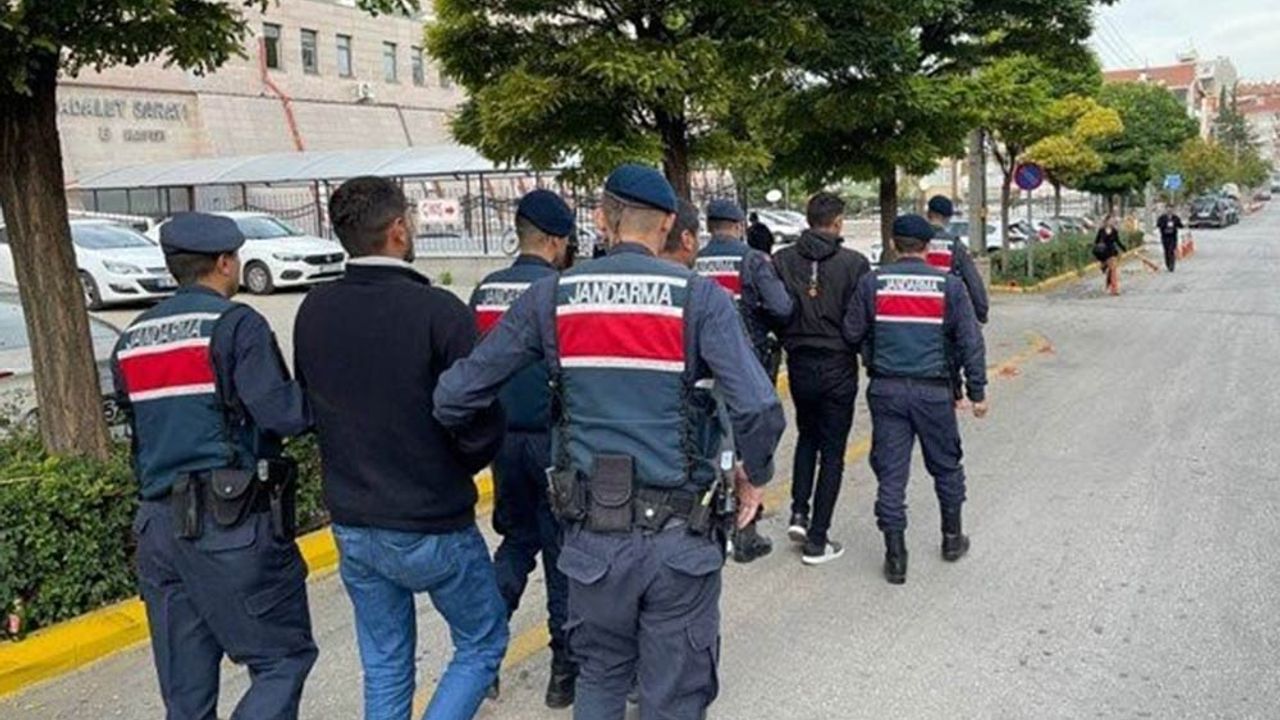 Eskişehir’de tefeci aileye operasyon; Tutuklamalar var!