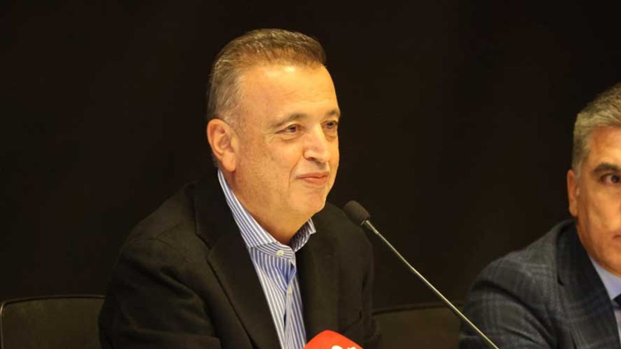 CHP’li belediye başkanı Battal İlgezdi CHP’den istifa etti!