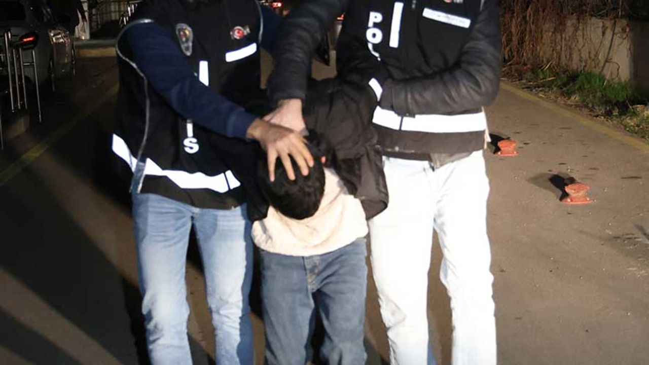 Bakan açıklama yaptı; Eskişehir'de silah kaçakçılarına yönelik operasyon!