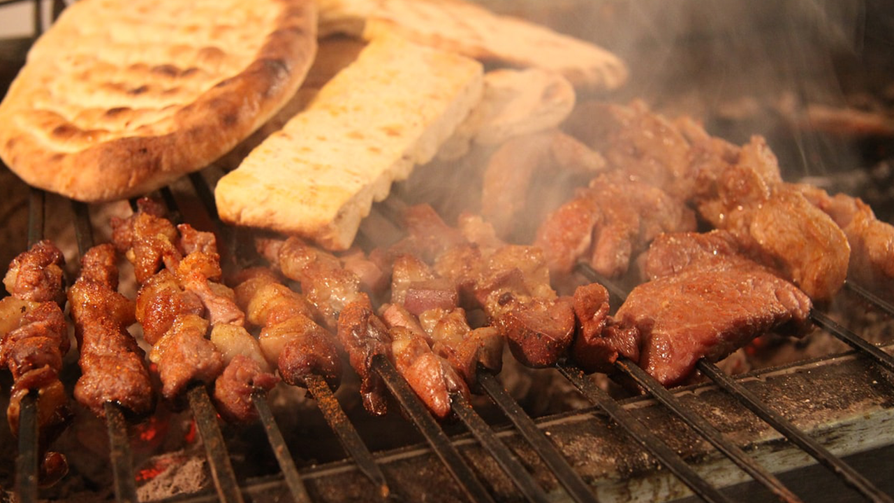 Vatandaşa Domuz Eti Yedirilmiş! Bakanlık O Markaları İfşa Etti