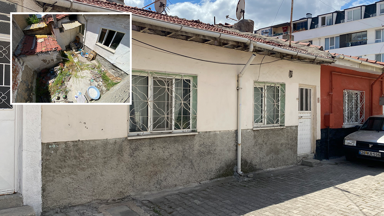 Eskişehir’de Çöp Ev Krizi! Mahalleliyi Bezdirdi