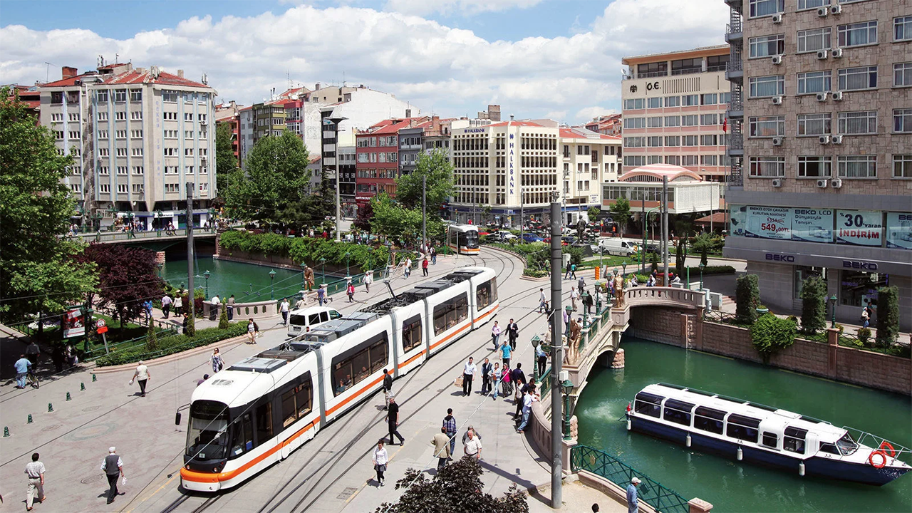 Eskişehir'de Birçok TOKİ Konutu Açık Artırmaya Çıkıyor