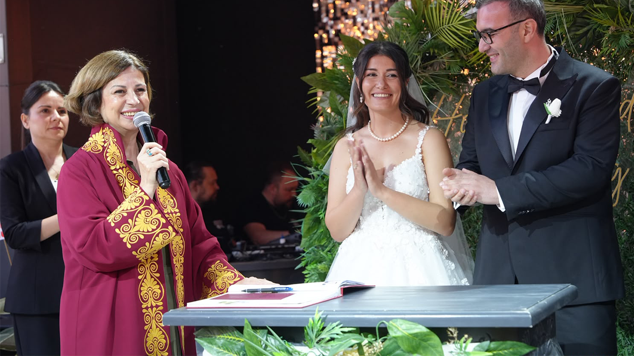 Eskişehir’de Çiftler Bu Tarihte Evlenmek İçin Nikah Dairesin