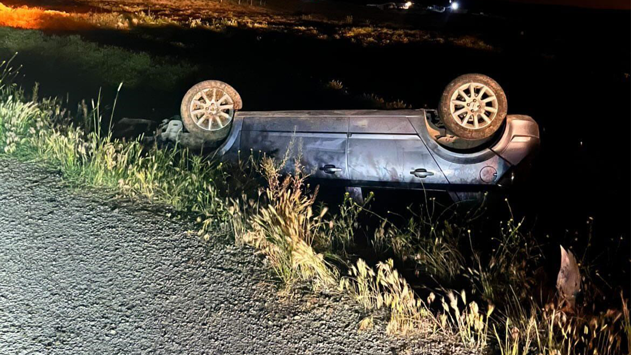 Eskişehir’de Takla Atan Aracın Sürücüsü Faciadan Kıl Payı Ku