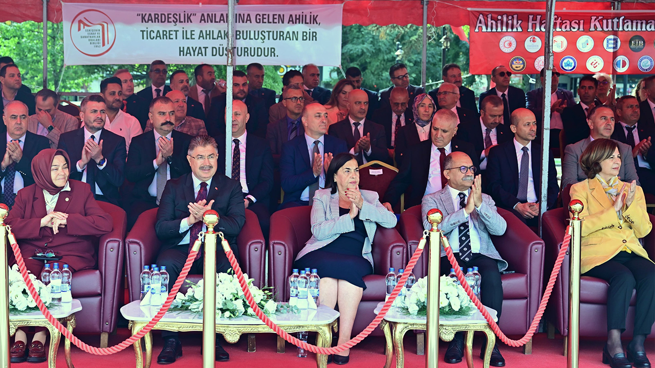 Eskişehirde Ahilik Haftası çoşkuyla kutlandı