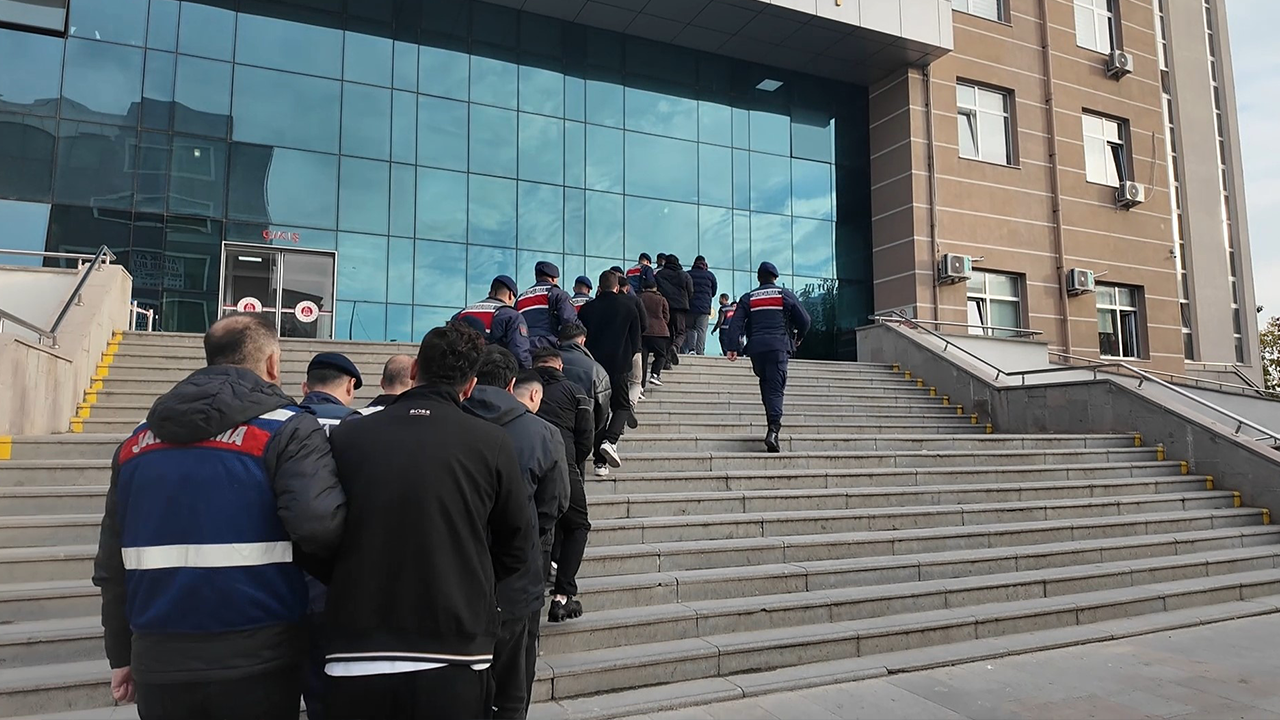 Eskişehir'de Yasa Dışı Bahise Operasyon