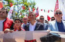 Özgür Özel’den AKP’li Gençlere Çağrı: Reisin Elinden O Topu Geri Alın