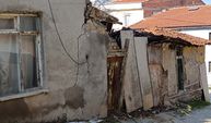 Eskişehir'de kentsel dönüşüm tartışmaları sürüyor; Bu binalar kaderine terk edilmiş durumda!