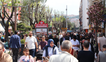 Eskişehir’de Baharla Birlikte Şehirde Yoğunluk Arttı!