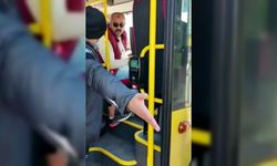 Engelli rampasını açmayan sürücü, yoluna devam etmeye çalıştı ancak.!