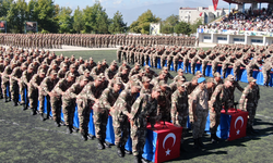 1963 asker için yemin ve terhis töreni düzenlendi