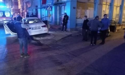 Eskişehir’de iki otomobil çarpıştı: Yaralılar var