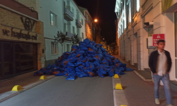 Eskişehir’de tonlarca kömürün oluşturduğu yığın sokağı kapattı