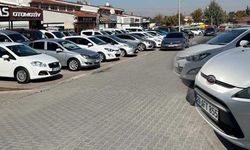 Eskişehirli oto galericilerden bankalara çağrı; "Piyasa kilitlendi"