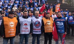 Kamu çalışanları Eskişehir'de ses yükseltti; "Derhal geri çekilmeli!"
