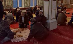 Eskişehir'de hayır sever esnaflardan çorba ikramı