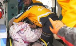 6 aylık çocuk 56 saat sonra enkazın altından kurtarıldı
