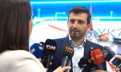 Selçuk Bayraktar 1000 depremzedeye konut vereceklerini açıkladı