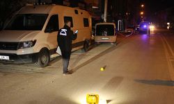 Eskişehir'de taksi bekleyen şahsa silahla ateş etmişler!