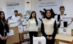 Azerbaycanlı öğrenciler topladıkları yardımları Türkiye'ye ulaştırıyor
