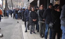 Müjdeyi alan SGK'ya koştu; Eskişehir'de de uzun kuyruklar oluştu!